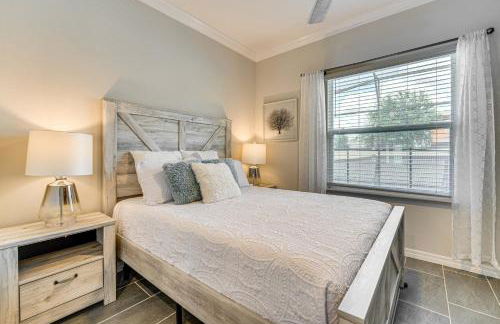 Relax, Play, Swim Luxe Haines City Home with Lanai! - Foto 16