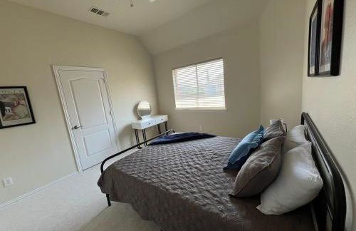 Lovejoy Serenity - Amazing pool, Games, Movie Room - Foto 30