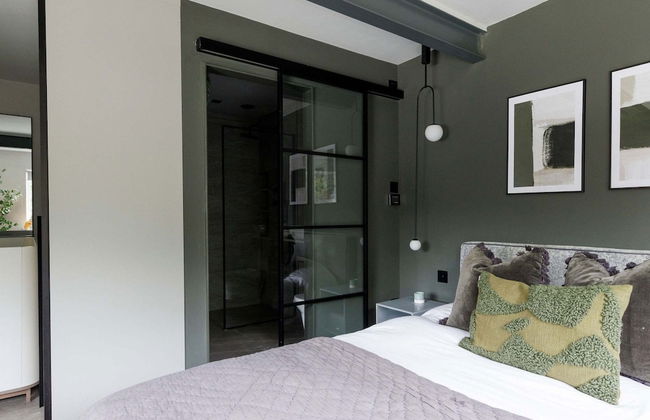 Stylish 4 Bed Home Close to Beach - Foto 39