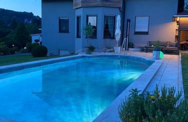 Souterrain-Ferienwohnung I 3-4 Pers I Garten & Gemeinschaftspool I Sachsenring - Foto 1