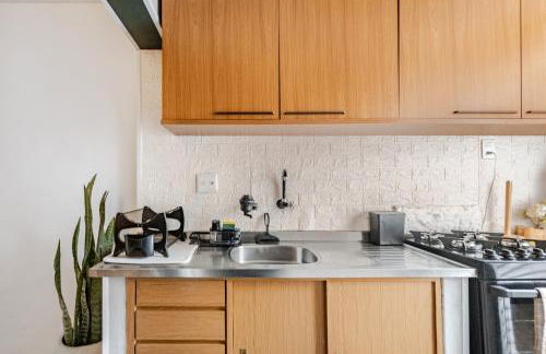 Refúgio em São Paulo, Terraço com Vista e Localização Perfeita - Foto 15