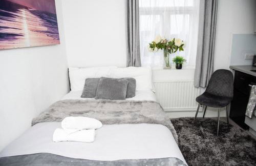 Small But Cozy Studio, Great Tube Connection (D) - Foto 11