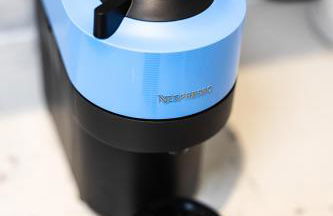 Luxurious 2 bedroom flat with parking and garden, 5 mins walk to train station and bus stop opposite property - Foto 8