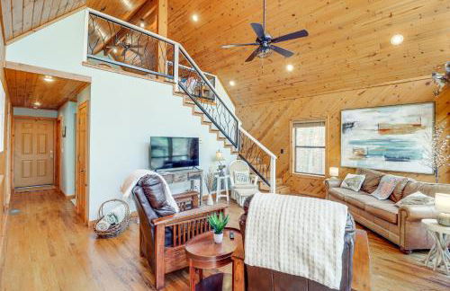 Lakefront Arkansas Home with Deck, Grill and Cornhole! - Photo 3