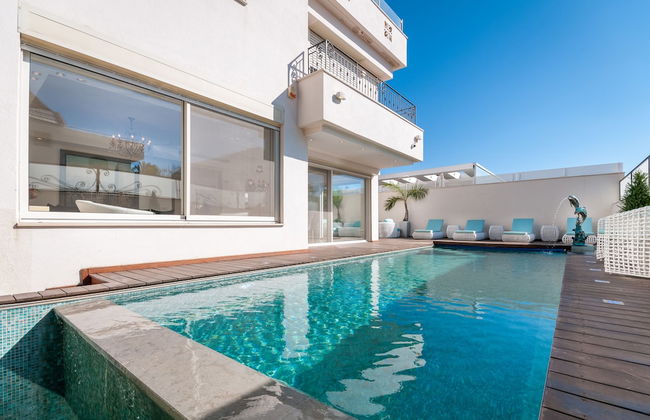 Luxurious Villa with great location - Foto 39