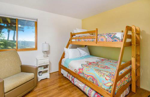 Jacobia Lakefront Retreat - Photo 17