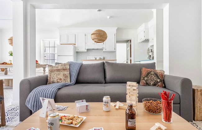 Cast Away by Avantstay Stunning Modern Home Near Beach w/ Two Kitchens - Foto 19