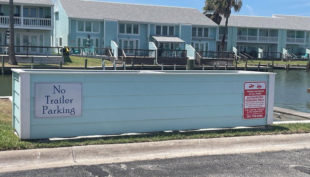 The Salty Aloha by Miss Kitty’s - Foto 2, Servicios del alojamiento