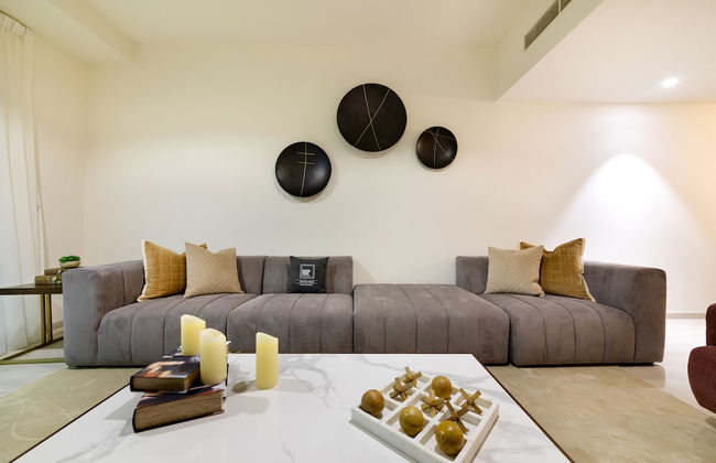 Maison Privee - Millennium Executive Tower - Photo 27