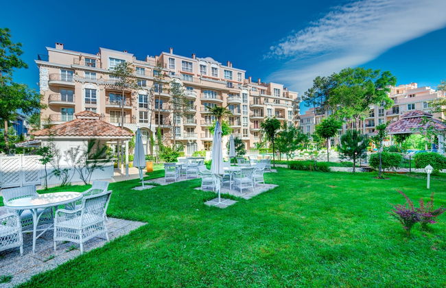 Venera & Anastasia Palace Apartments - Photo 56