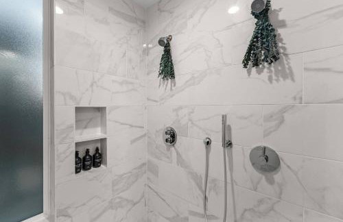 New Luxury Dallas Skyline View with Rooftop - Garage - MiniGolf - Firepit - WORLD CUP - Foto 12