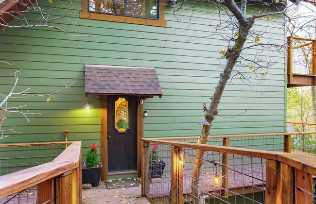 Legacy Lodge by Avantstay Upper-level Retreat Deck, Hot Tub - Foto 33