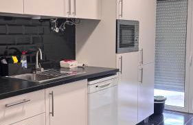 CL Group Guest House - Foto 22