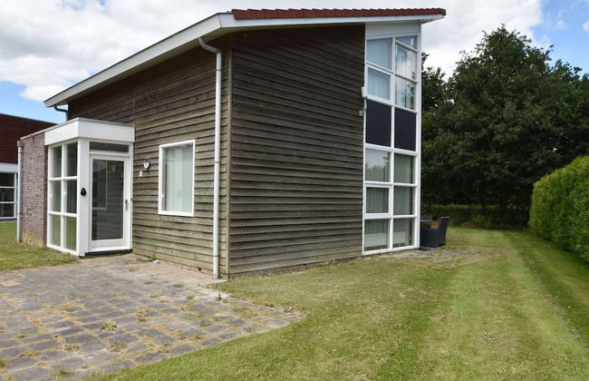 Holiday Home in Flevoland With Pool - Foto 16