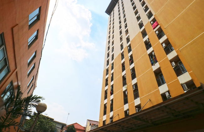 Dewi Depok Apartment Margonda Residence 2 - Photo 25