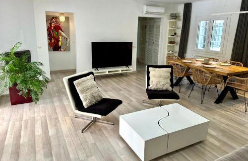 Stylish Ibiza Villa Near Beaches Private Pool & Lush Garden - Foto 25