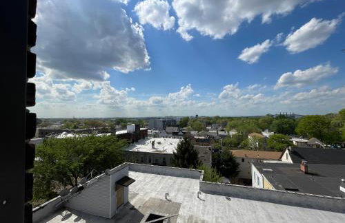 Sunny Jersey City 1BR, 25 min to NYC, 15min to EWR, King Bed, Hammock & Park Views - Foto 18