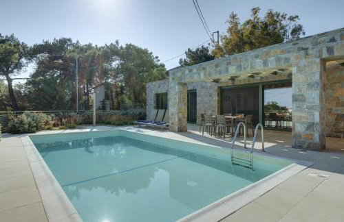 Ouzo Stone House 2, with private pool - Foto 6