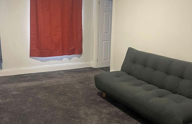 Gateshead's Diamond 2 Bedroom Apartment - Photo 7