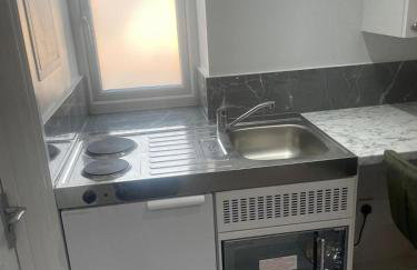 Cozy Studio Flat Romford, London - Foto 19