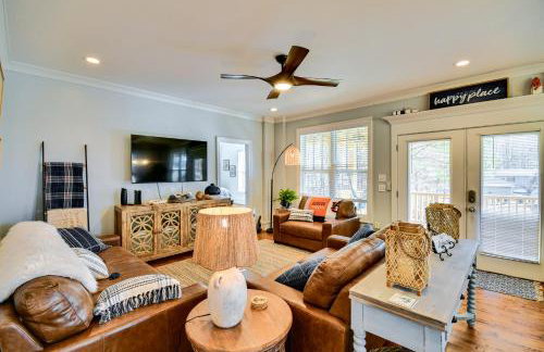 Lakefront Jacksons Gap Retreat with Grill and Dock! - Foto 4