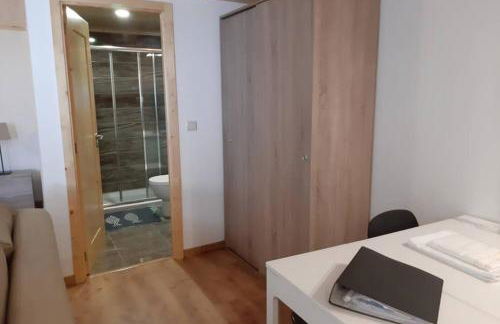 Aurora Papas - Photo 8