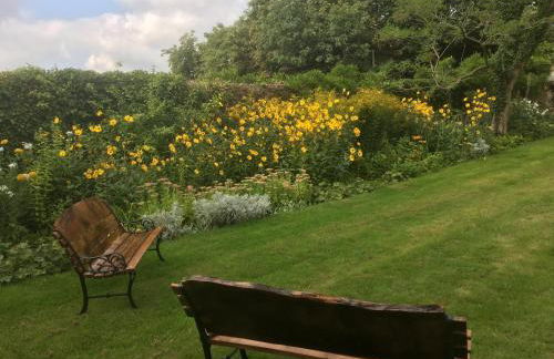 Welsh Gatehouse, Historic Castle which can cater for Electric Vehicle - Foto 29
