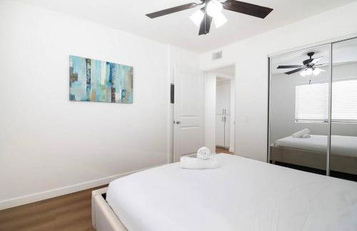 2BR Plus Bonus Room and Pool Access Near Universal Studios - Foto 39