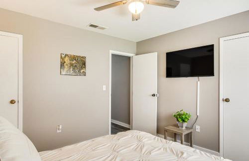 Spacious Home with Patio Near SC State and Claflin - Foto 15