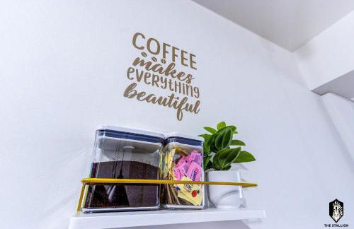 The Stallion #209 - Walk to Museums, Luxe Loft with free gated & covered parking - Foto 5