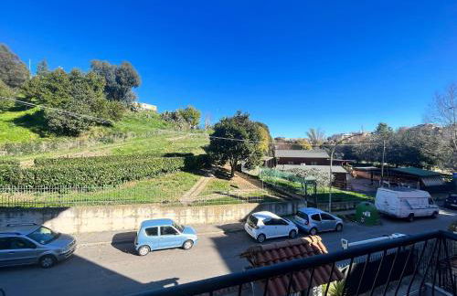 A.B Battistini Short Let's - Foto 35