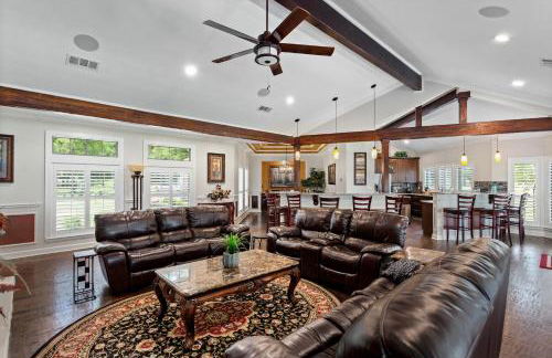 Newly Renovated Private Ranch Get-A-Way - Photo 7