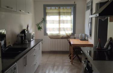 Très bel appartement 3 pièces + jardin + parking - Foto 8