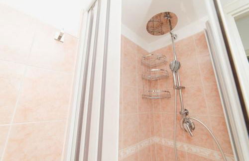 4Rooms Apartment Salerno - Photo 8