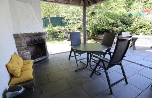 Ferienhaus mit Schwimmbad, Whirlpool & Sauna am Nürburgring - Foto 9