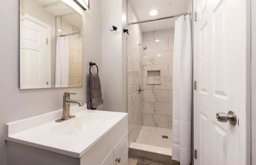 New! Luxury 1BR Flat near Downtown Mount Clemens - Foto 2