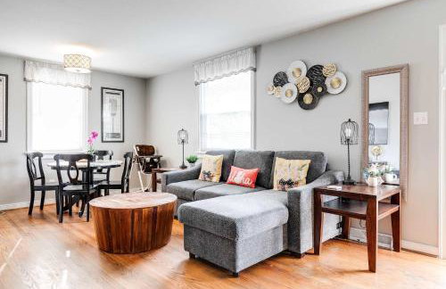 The Cozy Bungalow free parking fully fenced backyard - Foto 12