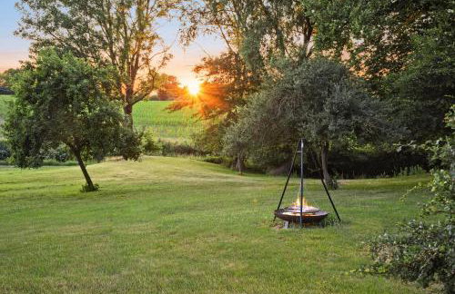 GUT KLETKAMP "Altes Backhaus" - Freistehendes Landhaus mit 7 Schlafzimmern I Kamin I Garten & Terrasse I 15 Min zur Ostsee I Parkplätze I Hundefreundlich I Bar I WLAN - Foto 32