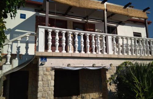 Apartments with parking space Ugljan - 8527 - Foto 3