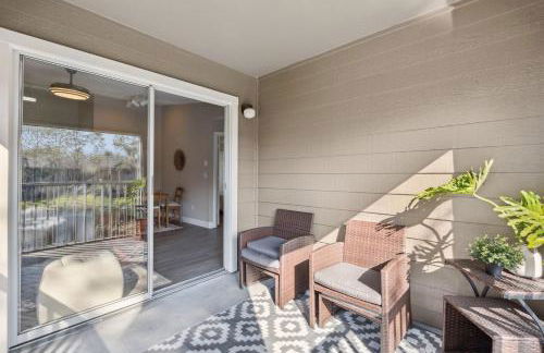 Quiet Gated Condo Near Universal with Pool and View - Foto 14