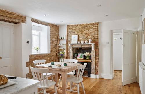 Artisan Cottage, Historic Stay Near Bath, Castle Coombe & Lacock - Foto 3