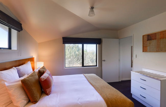 Castaways Resort - Photo 9