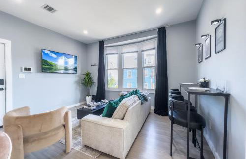 Stylish Secret, 1 FREE Parking, Sleeps 8, Walk to train and Red Bull Arena, 20 Percent OFF - Foto 15