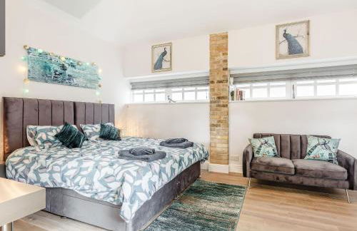 Peacock On The Pin - Foto 8