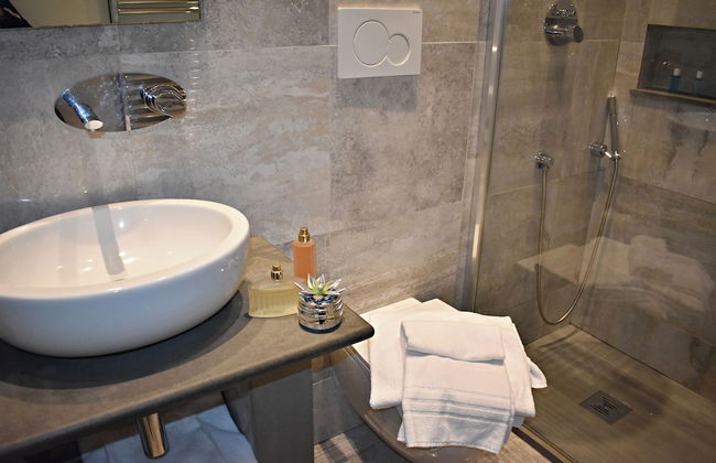 The Roman Empire Guesthouse - Foto 71