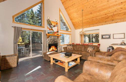 Interlaken on the West Shore by Tahoe Getaways - Pet Friendly 3BR, Close to Skiing & Walk to the Lake! - Foto 2