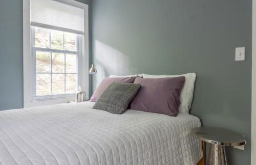 Chic Farmhouse Woodstock Saugerties Skiing HITS - Photo 27