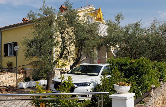 Classic and Trendy Apartment With Terrace - Foto 19