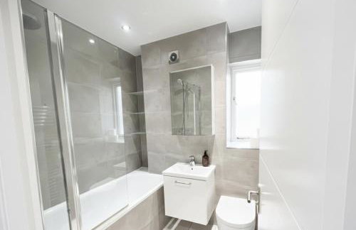 Exclusive 2 Bedroom Flat in Queens Park! - Foto 9