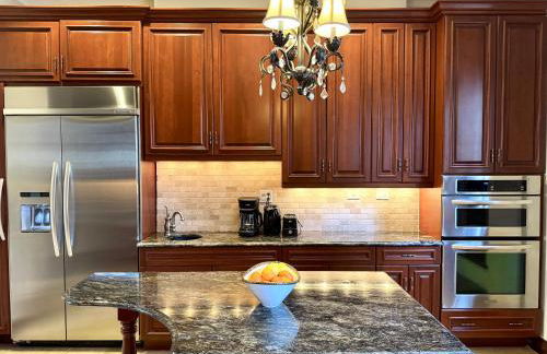 Spectacular Gilded Age 6 Bedroom Gold Coast Mansion with Deck - Foto 3